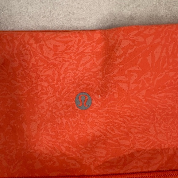 Lululemon Wunder Train High-Rise Crop 23"
Crunch Warm Coral Size 18 - Picture 7 of 12